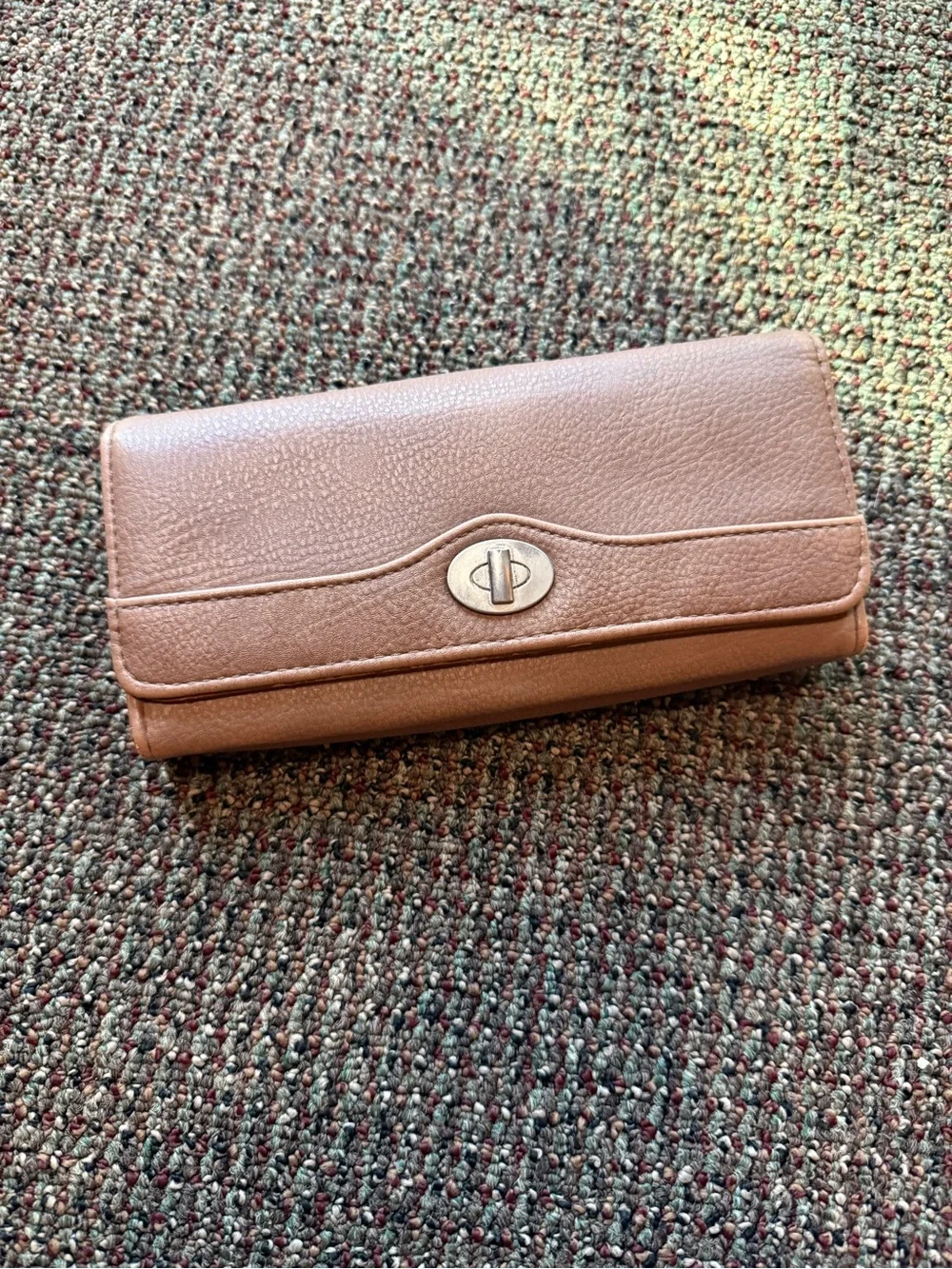 Classic Brown Leather Wallet with Turn-Lock Closure